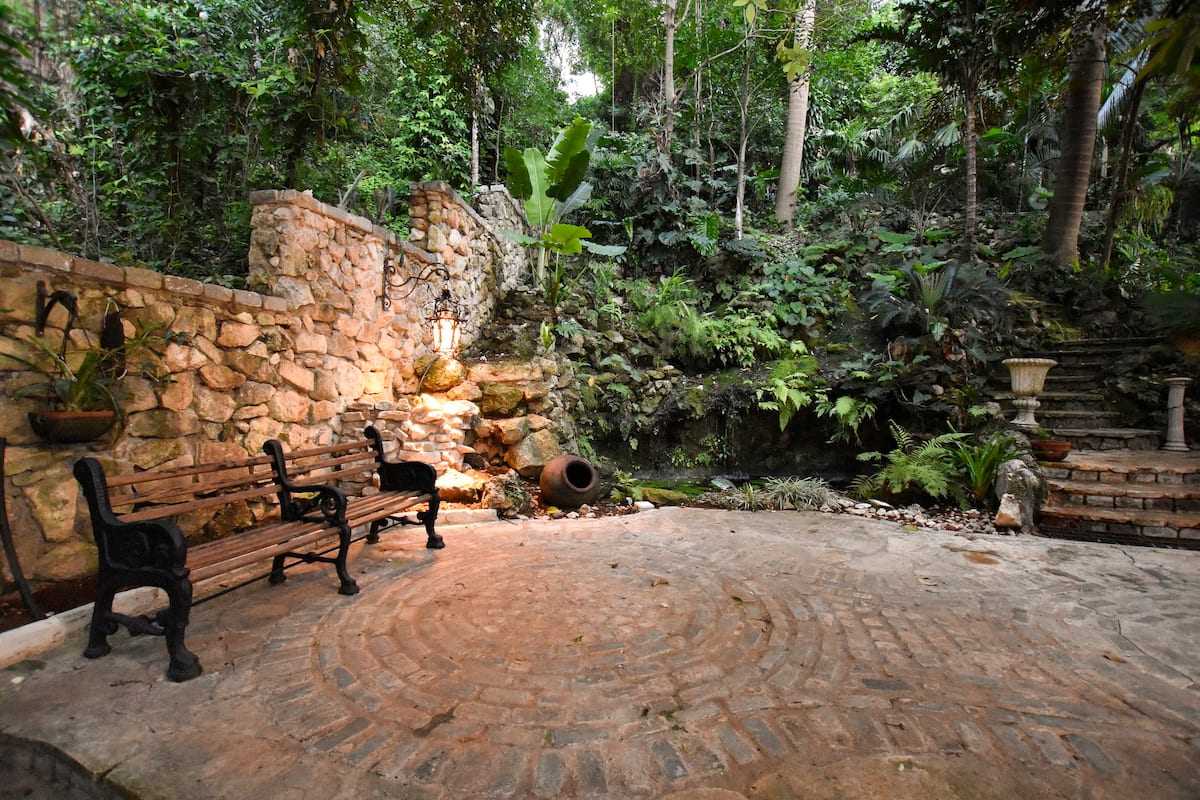 Waterfall House - 3 bedrooms Waterfall House