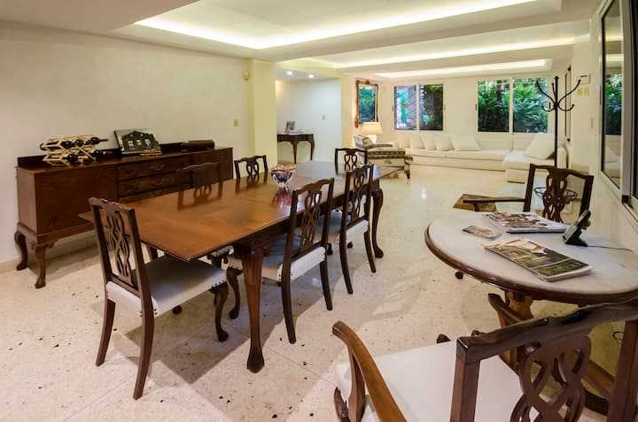 Waterfall House - 3 bedrooms Waterfall House