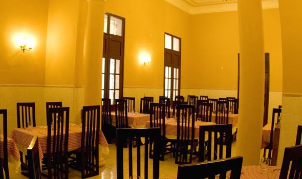 Royalton - Chambre simple Royalton - Single by Non