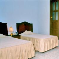 Royalton - Chambre simple Royalton - Single by Non