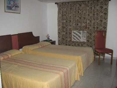 Islazul El Bosque - Single Room El Bosque - Single by Nein