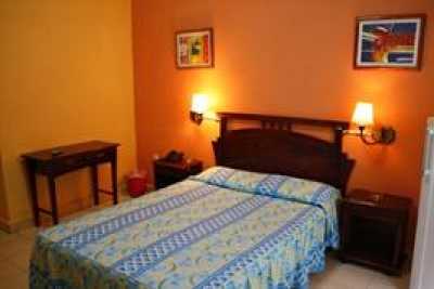 Camaguey - Chambre simple Islazul Camaguey - Single by Non