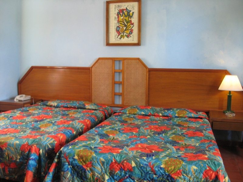 Don Lino - Chambre simple Don Lino - Single by Non