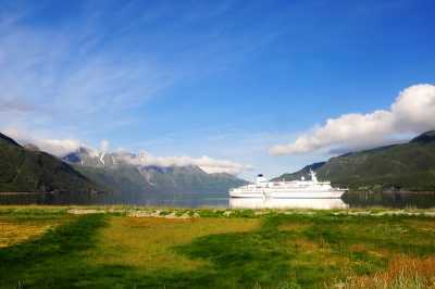 CARIBBEAN CRUISE - 2 Adults CARIBBEAN CRUISE - 2 Adults