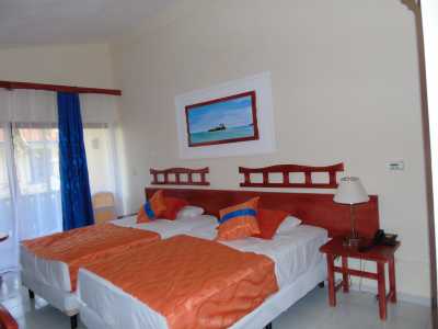 Brisas Santa Lucia - Dreibettzimmer- All-Inclusive Brisas Santa Lucia - Triple by Nein