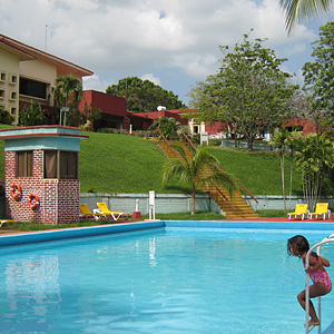 Rancho Hatuey - Habitación Sencilla Rancho Hatuey - Single by No