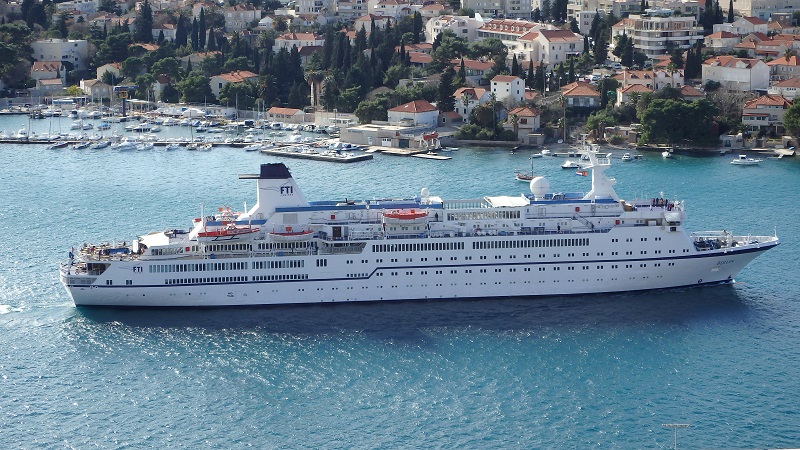 CARIBBEAN CRUISE - 2 Adults CARIBBEAN CRUISE - 2 Adults