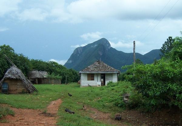 Transfer ab Pinar del Rio nach Viñales Return to the Jurassic by Nein