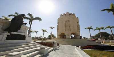 City Tour: Patrimonio UNESCO – Santuario del Cobre y Castillo del Morro Panoramic City Tour