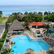 Gran Caribe Sunbeach - Habitación Triple  Sunbeach - Triple Room by No