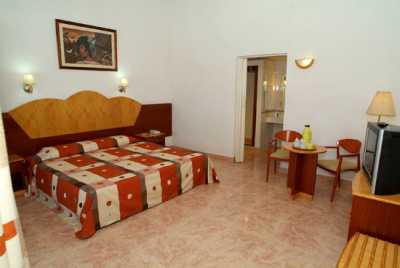 Versalles - Chambre triple Versalles - Triple by Non