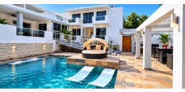 Private Villa mit Pool Private Villa