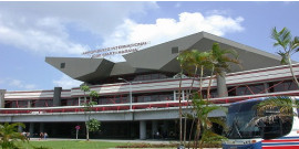 Trasferimenti dagli alberghi di L'Avana per per l'aeroporto di L'Avana Transfer from Havana hotels to Havana airport