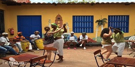 Bars in the Trinitarian night Bars in the Trinitarian night