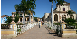 Virée au centre de l'île - Chambre simple - 2 nuits Stepping by the Center - Single 2N