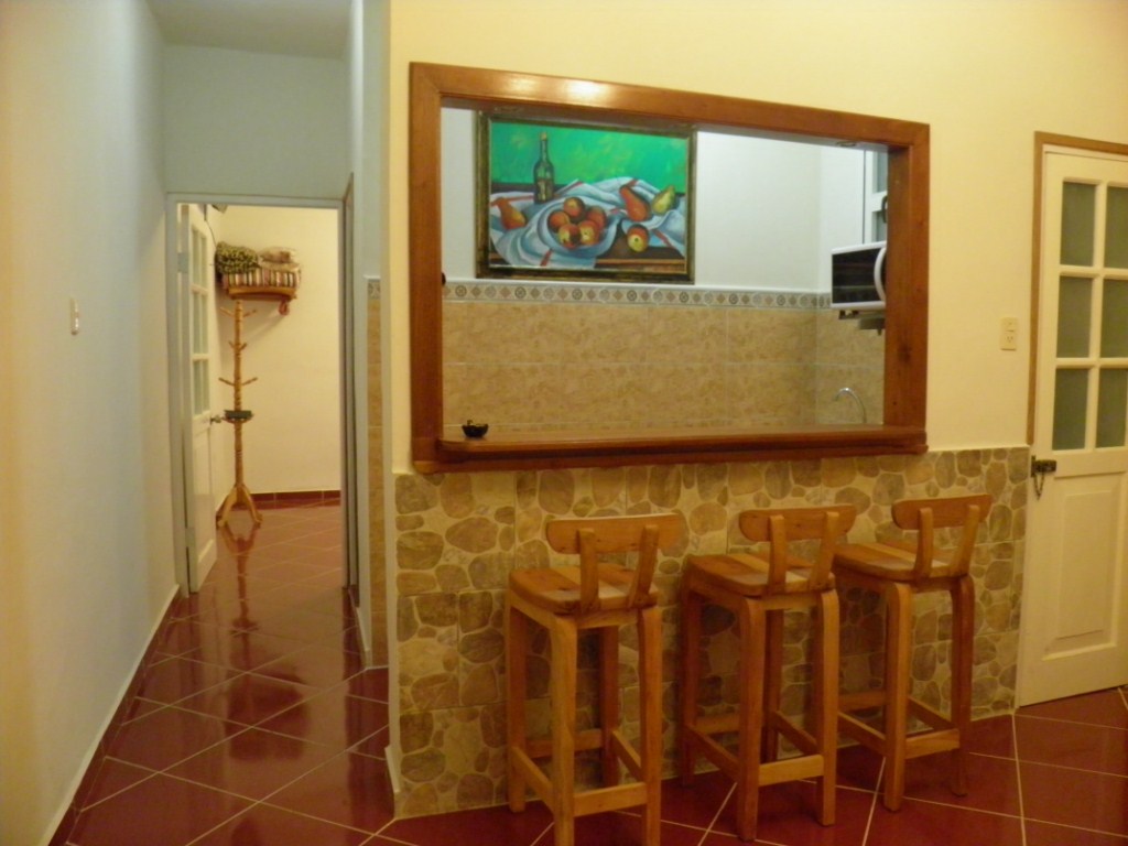 1 room apartment in Old Havana