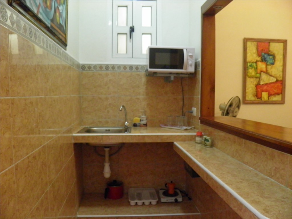 1 room apartment in Old Havana