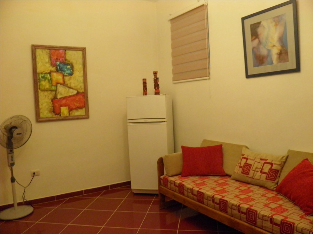 1 room apartment in Old Havana